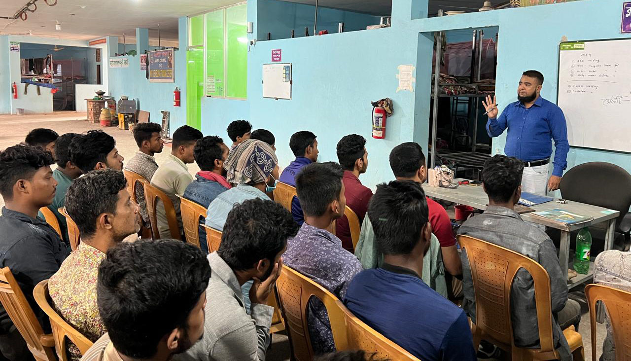 ক্লাসরুম ল্যাব